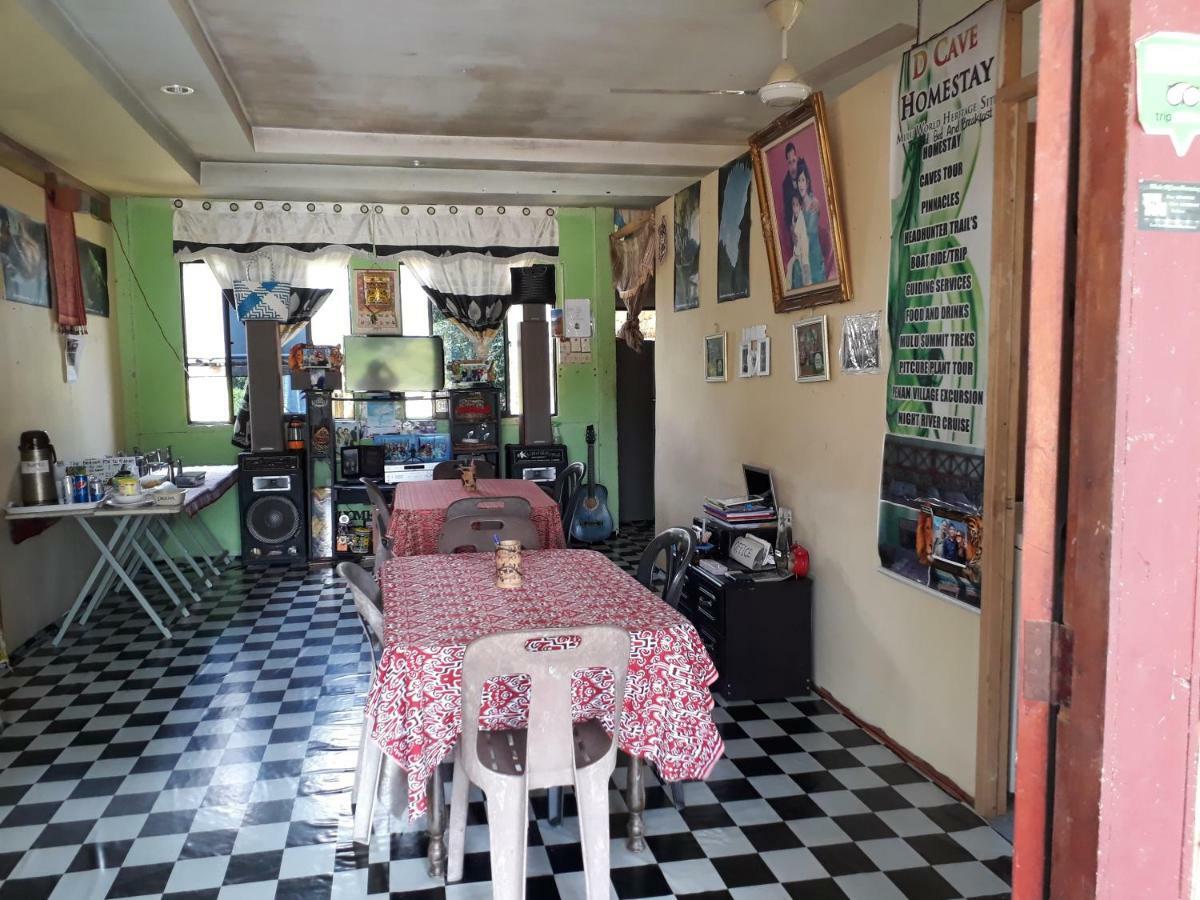 Mulu D Cave Homestay Eksteriør billede