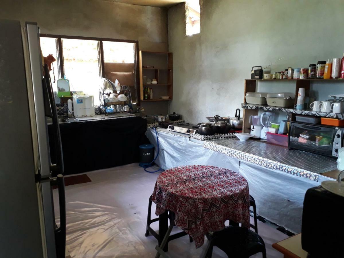 Mulu D Cave Homestay Eksteriør billede